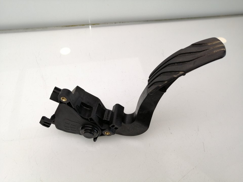 Gaspedal RENAULT MEGANE IV BERLINA 5P
