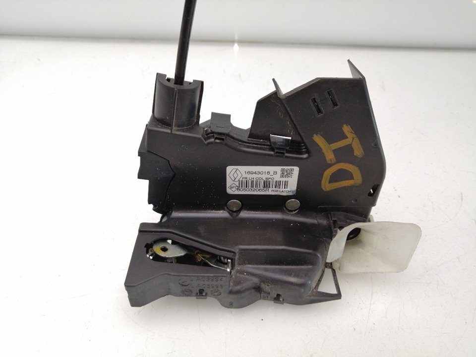 Fechadura da porta dianteira esquerda RENAULT MEGANE IV BERLINA 5P