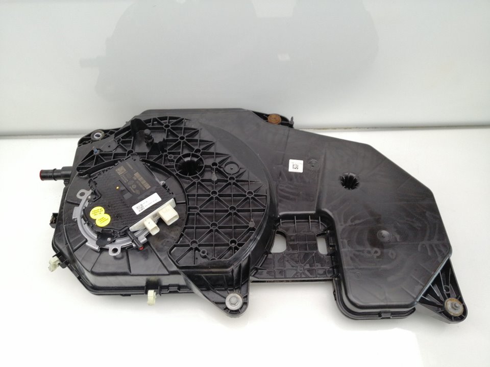 AdBlue-Tank RENAULT MEGANE IV BERLINA 5P