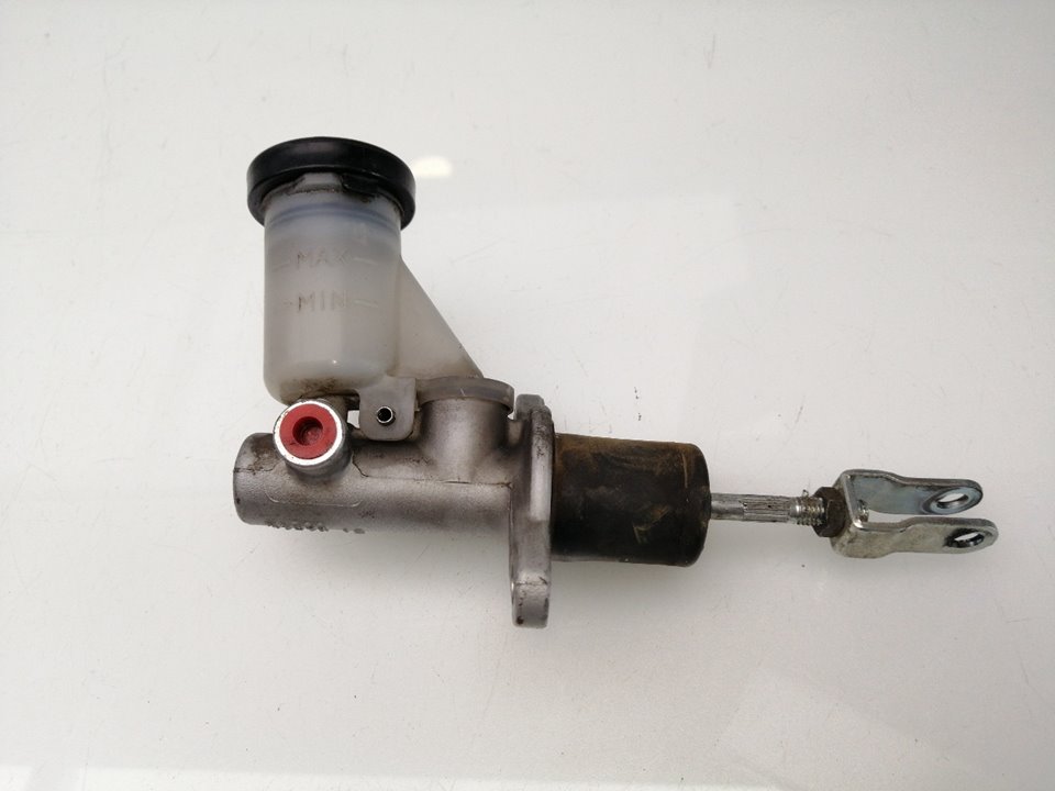 Kupplungsgeberzylinder NISSAN TERRANO II (R20)