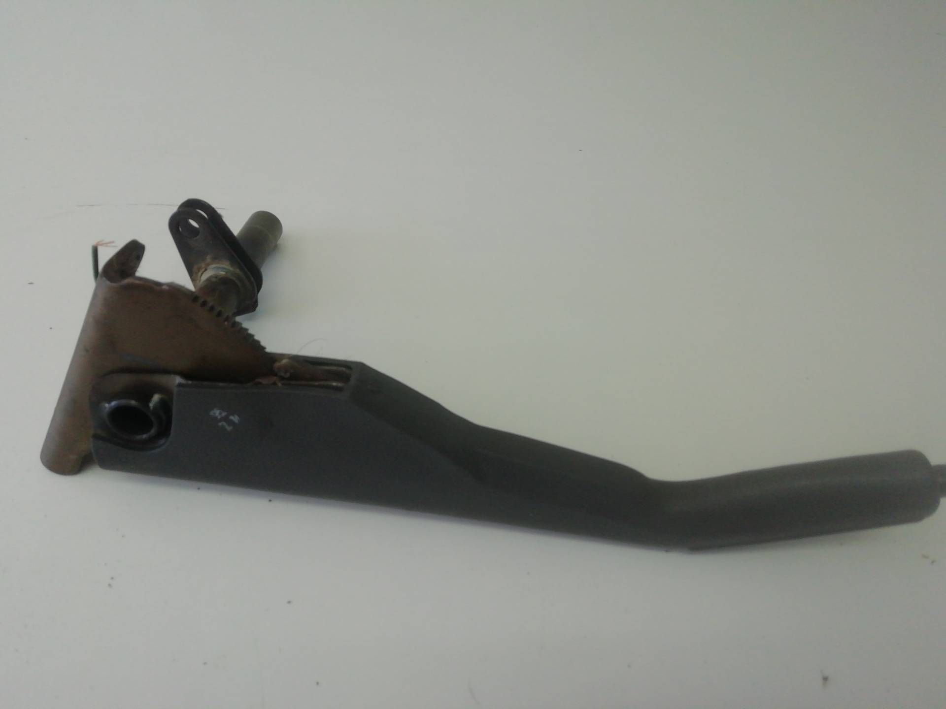Handbremshebel MITSUBISHI MONTERO (V20/V40)