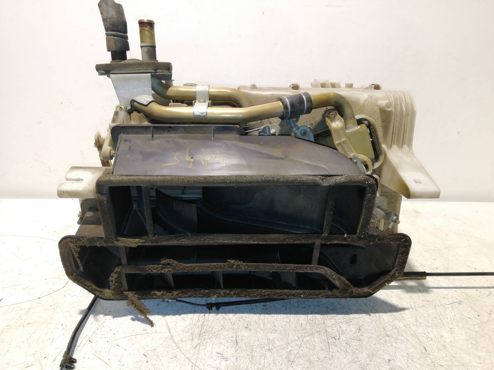 Boîtier de chauffage MITSUBISHI MONTERO (V20/V40)