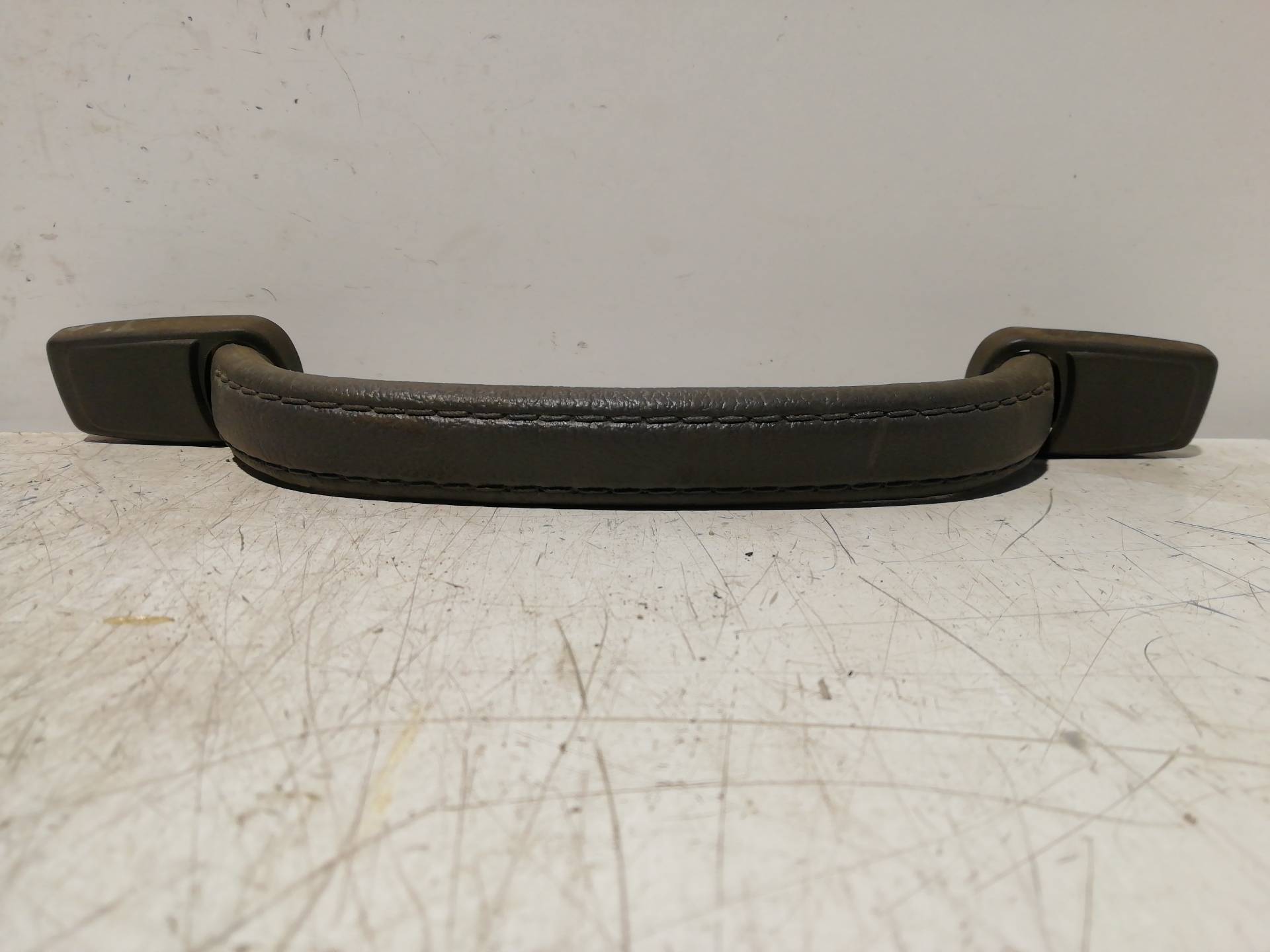 Front Right Interior Door Handle MITSUBISHI MONTERO (V20/V40)