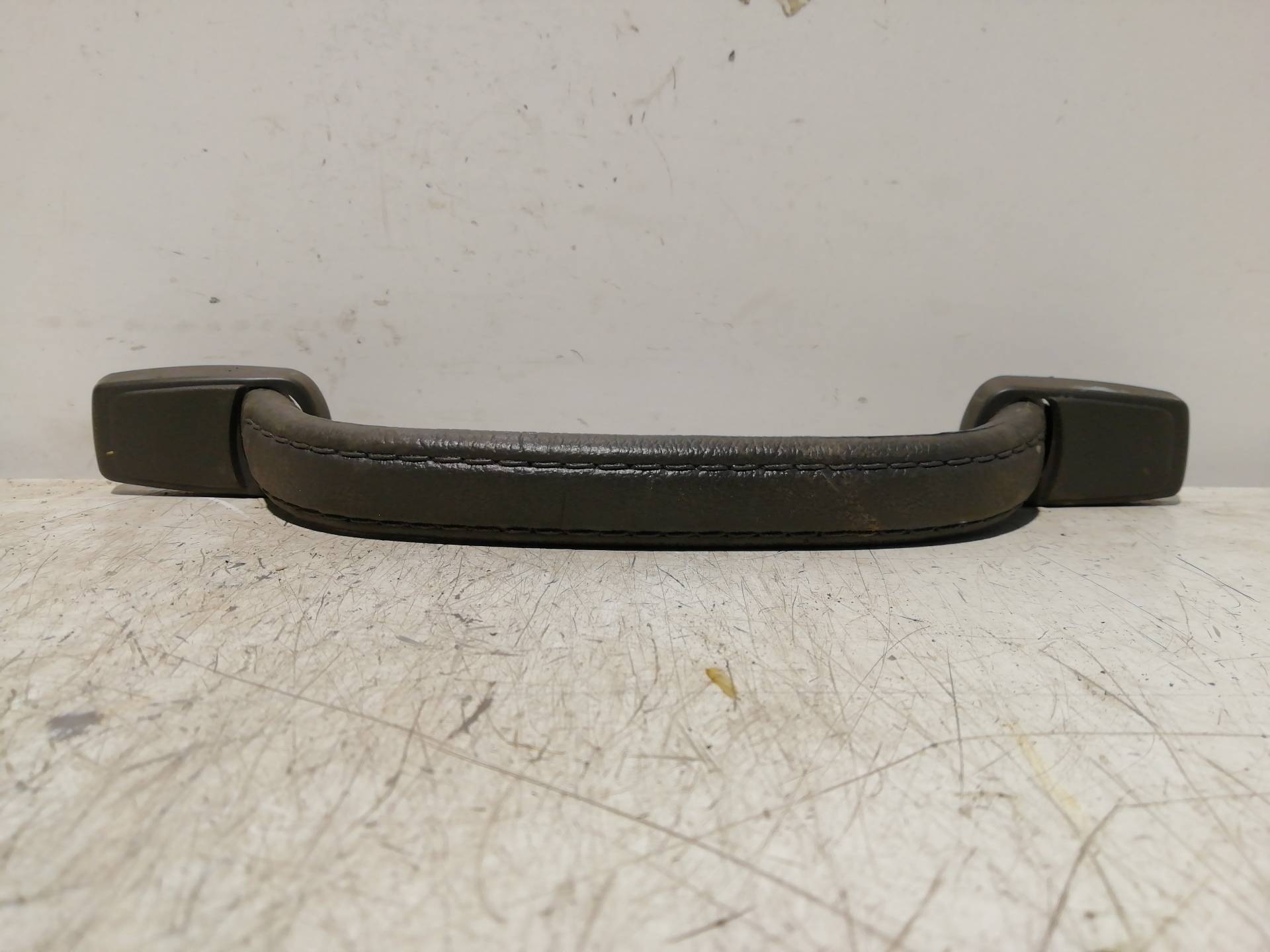 Front Right Interior Door Handle MITSUBISHI MONTERO (V20/V40)