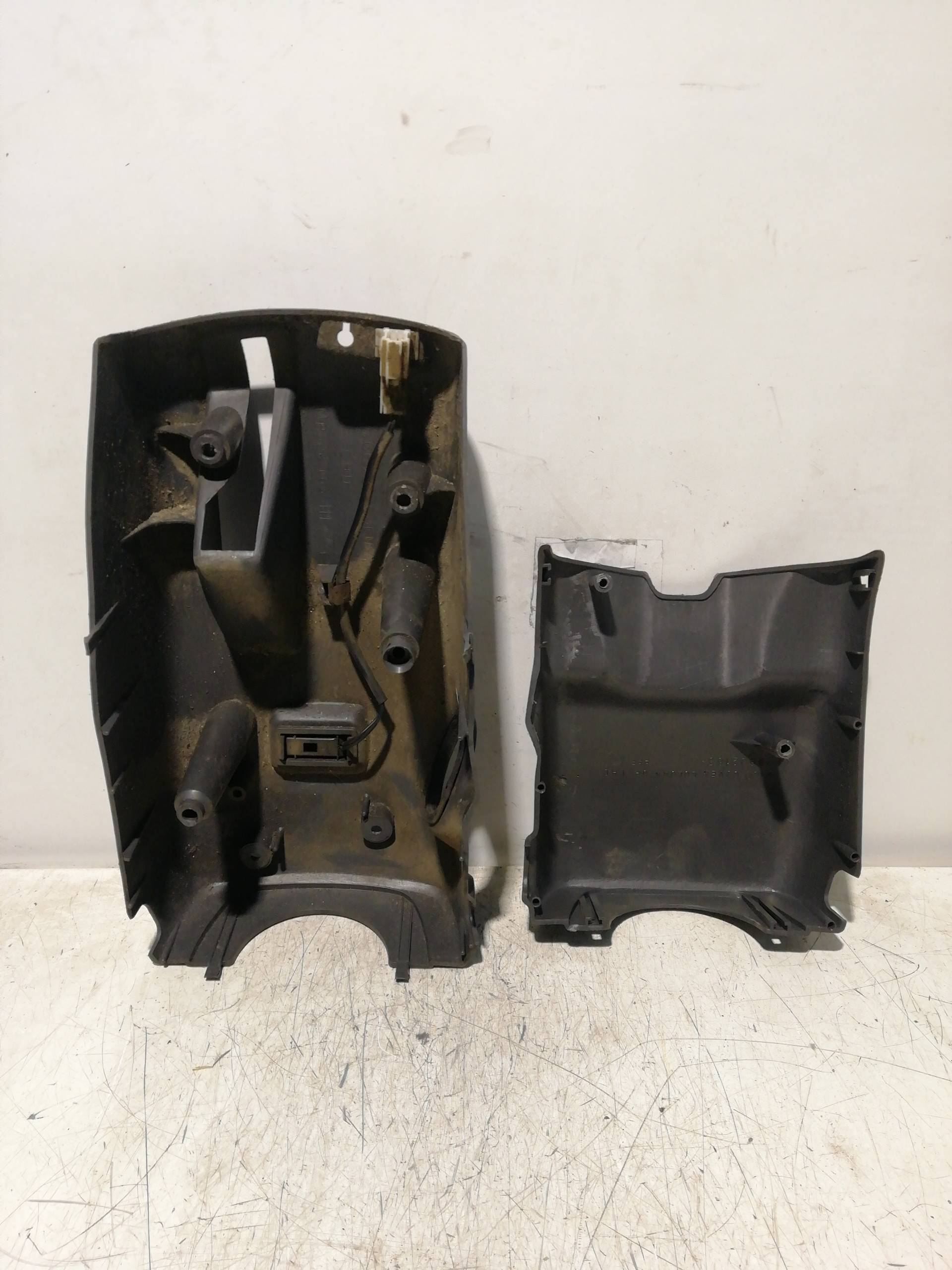 Verkleidung MITSUBISHI MONTERO (V20/V40)