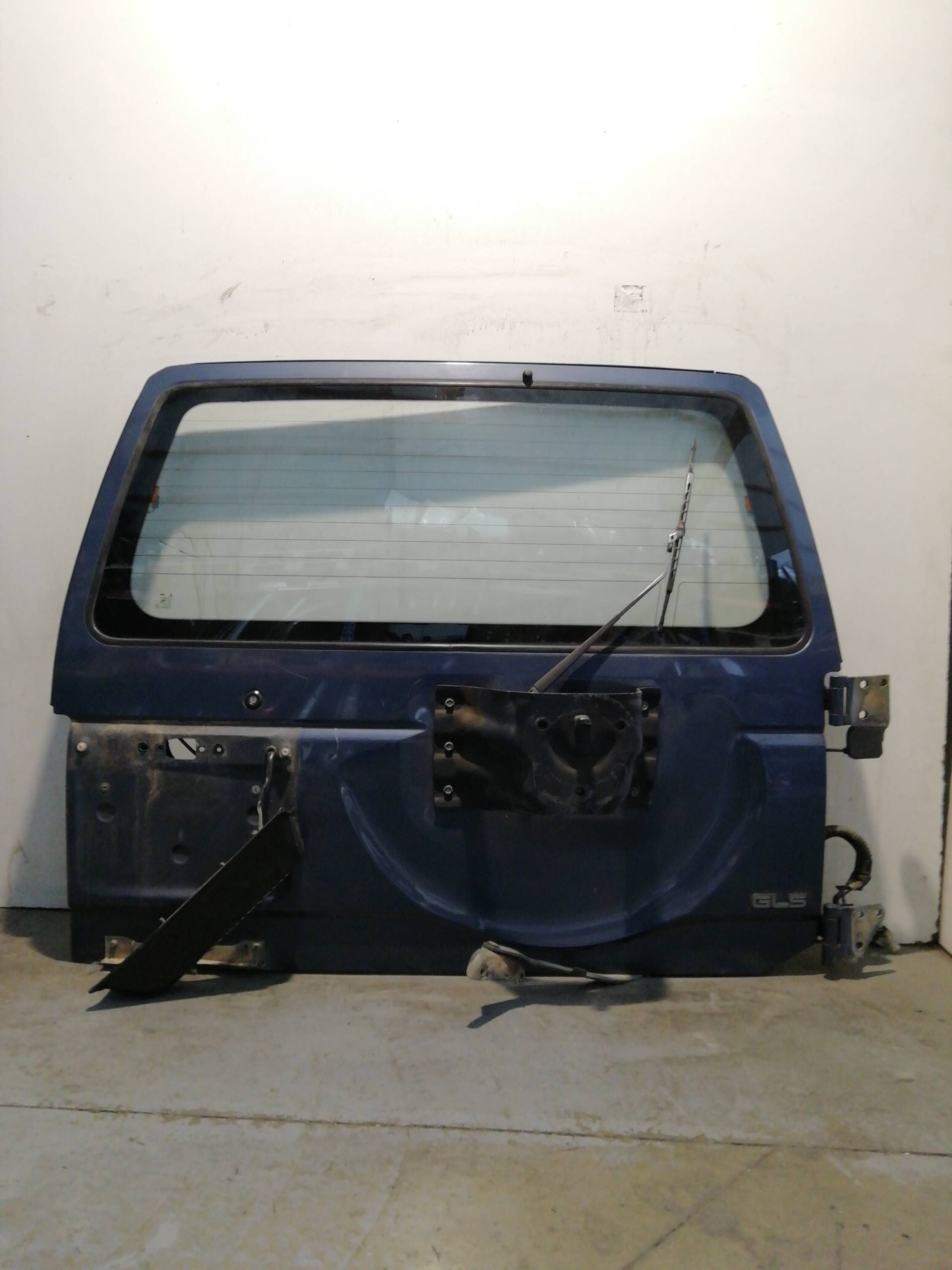 Tailgate MITSUBISHI MONTERO (V20/V40)