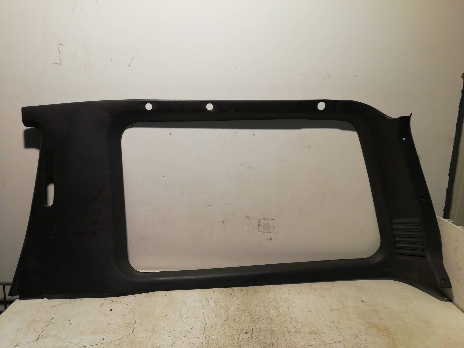Rear Right Door Trim Panel MITSUBISHI MONTERO (V20/V40)