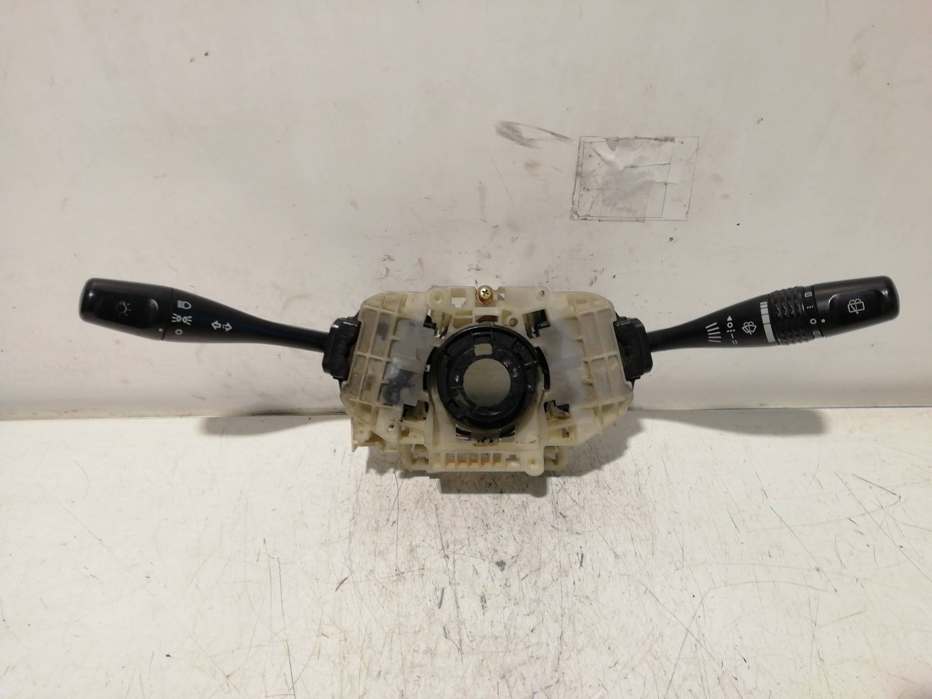 Light Switch MITSUBISHI MONTERO (V20/V40)