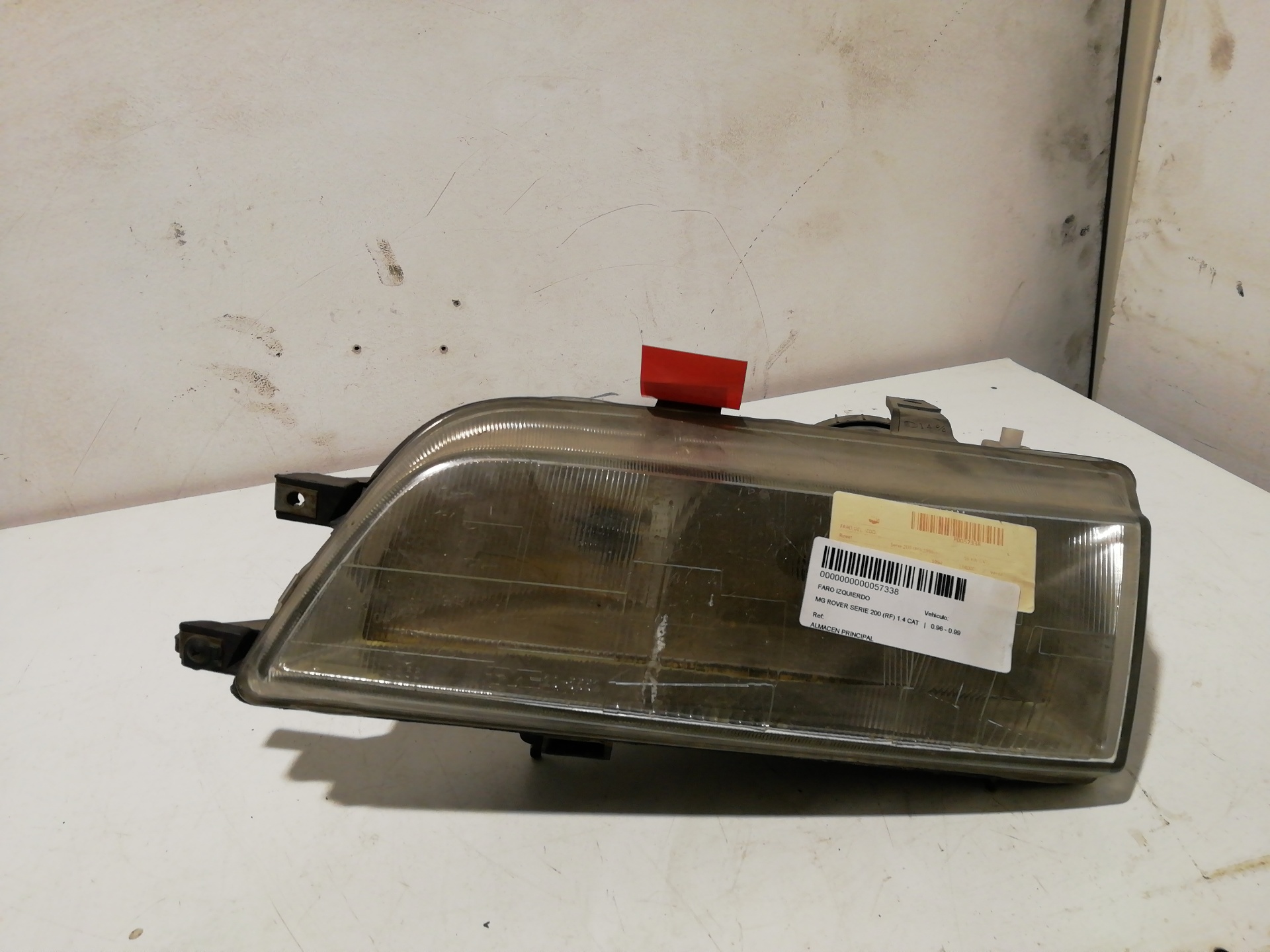 Phare gauche MG SERIE 200 (RF)