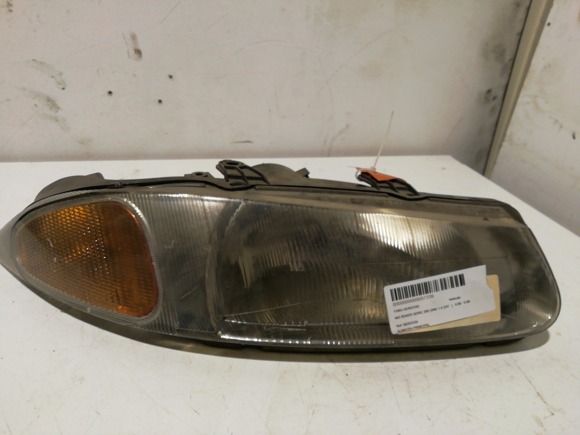 Right headlight MG SERIE 200 (RF)