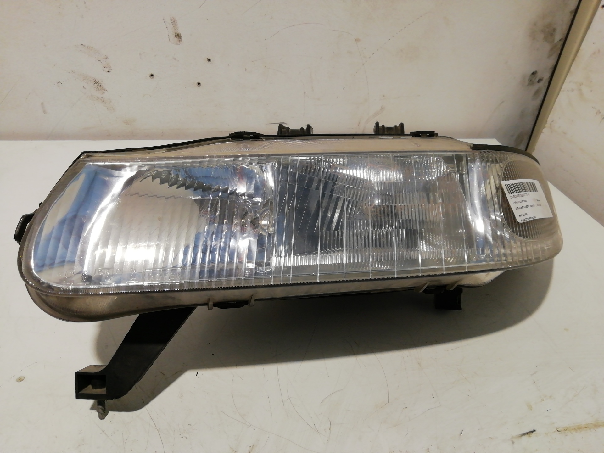 Phare gauche MG SERIE 200 (RF)