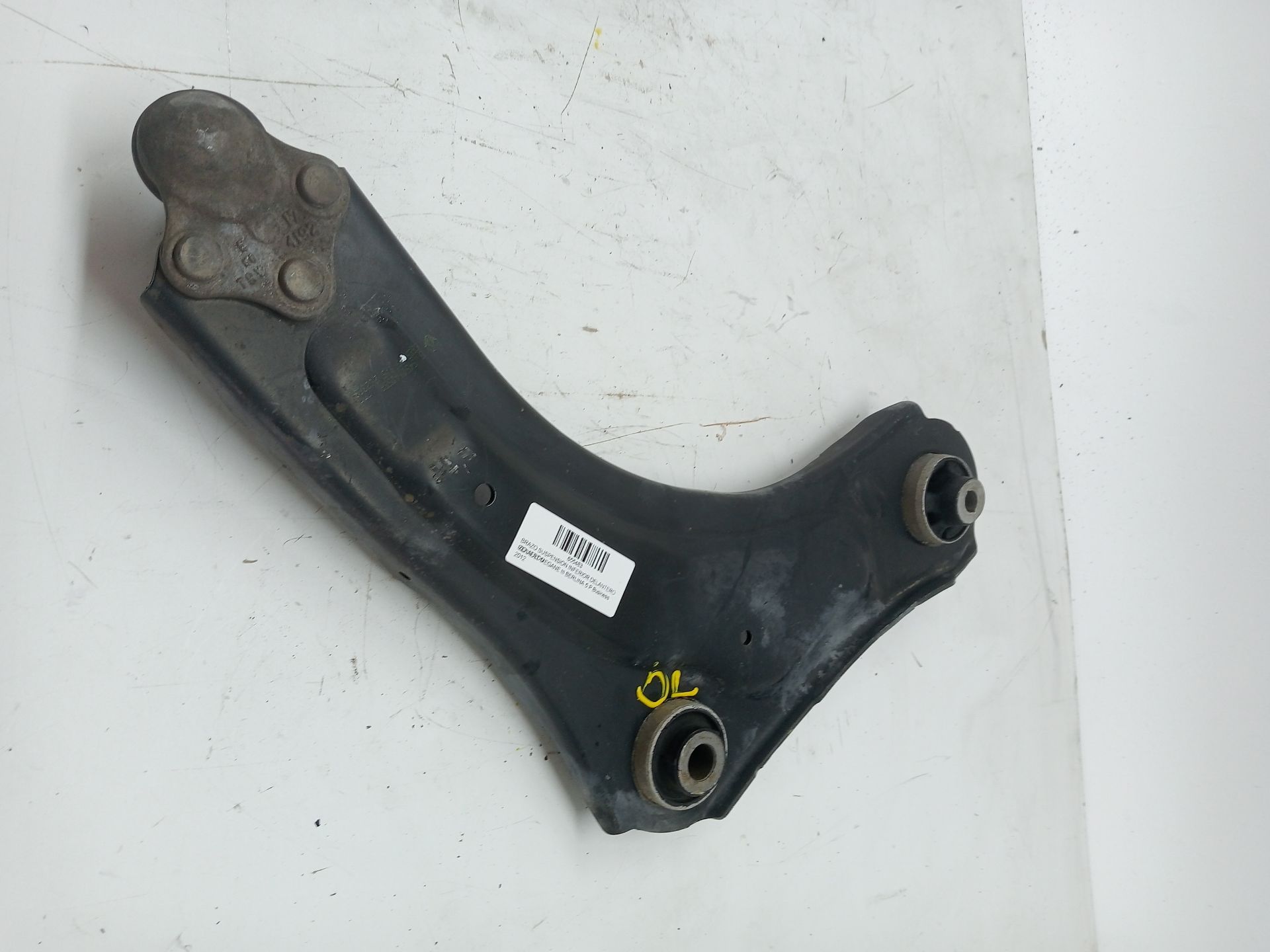 brazo suspension inferior delantero izquierdo