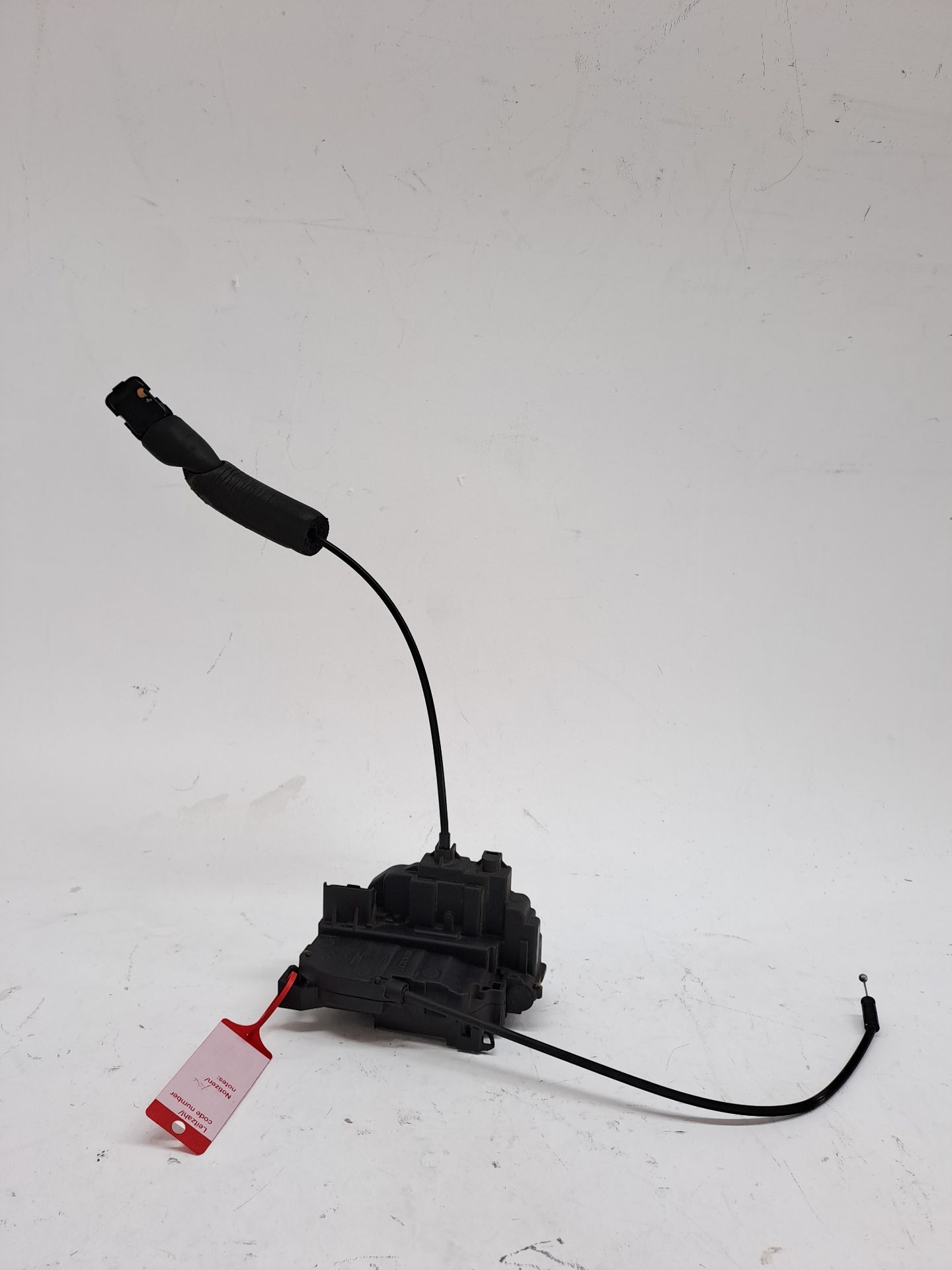 Front left door lock RENAULT MEGANE III BERLINA 5 P