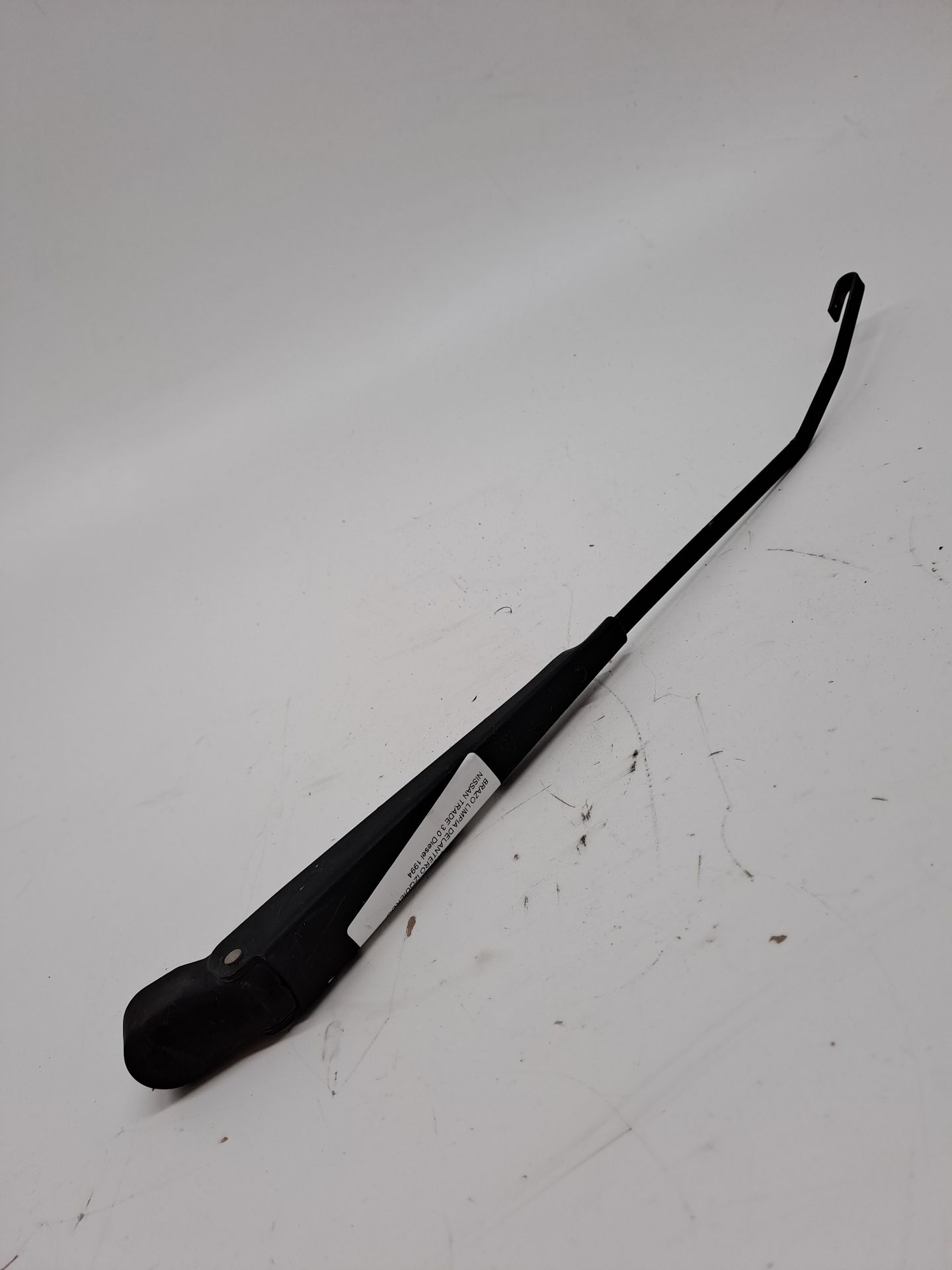 Front Left Wiper Arm NISSAN TRADE