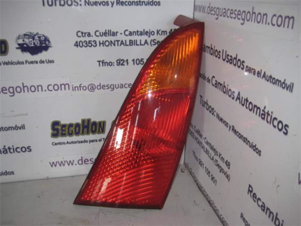 Heckleuchte links FORD FOCUS BERLINA (CAK)