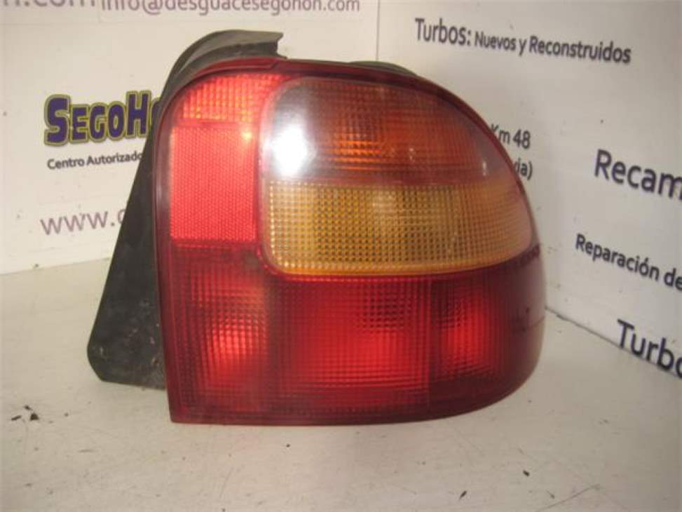Heckleuchte links MG SERIE 400 (RT)