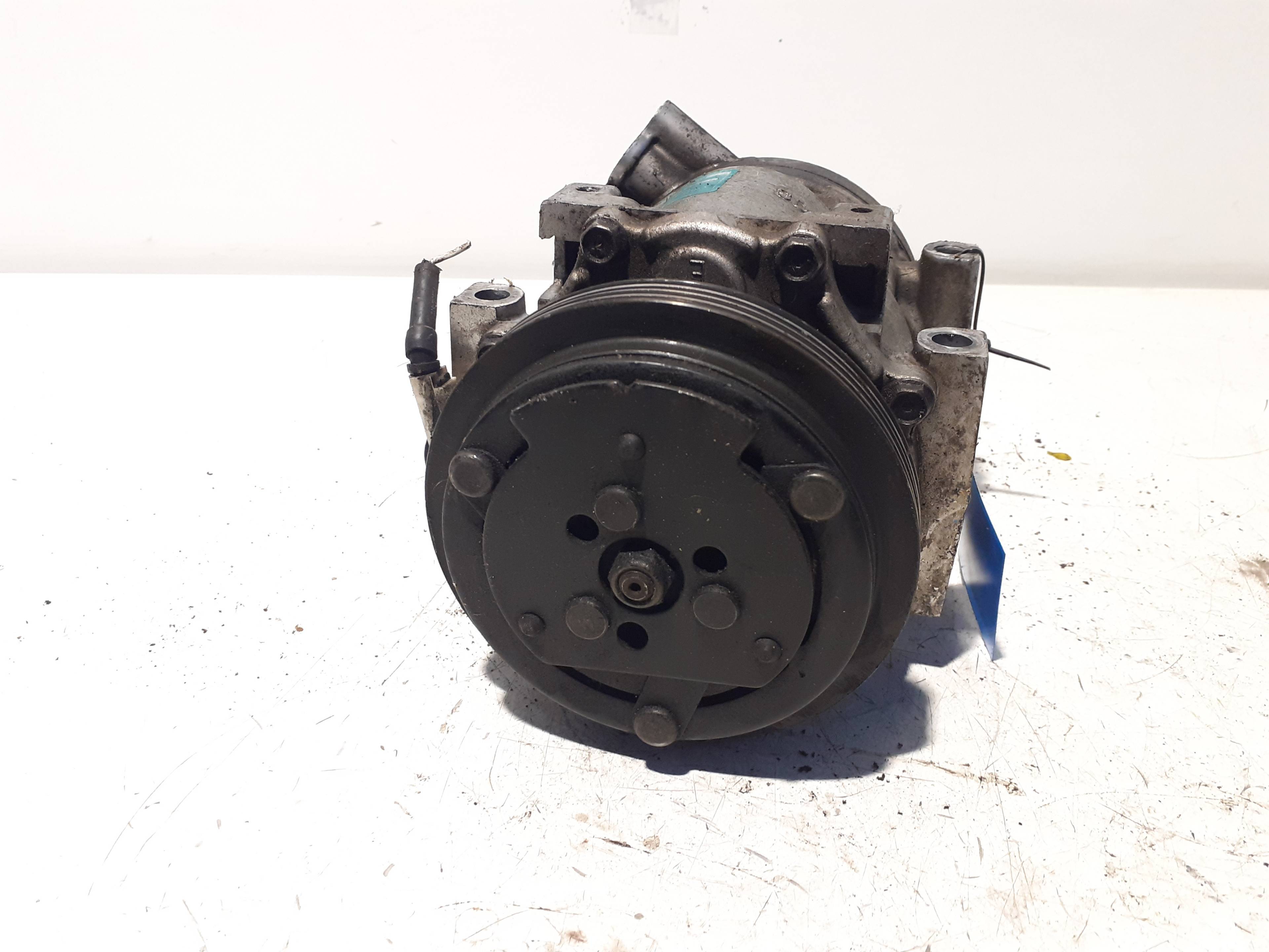 Sonstiges RENAULT CLIO II FASE I (B/CBO)