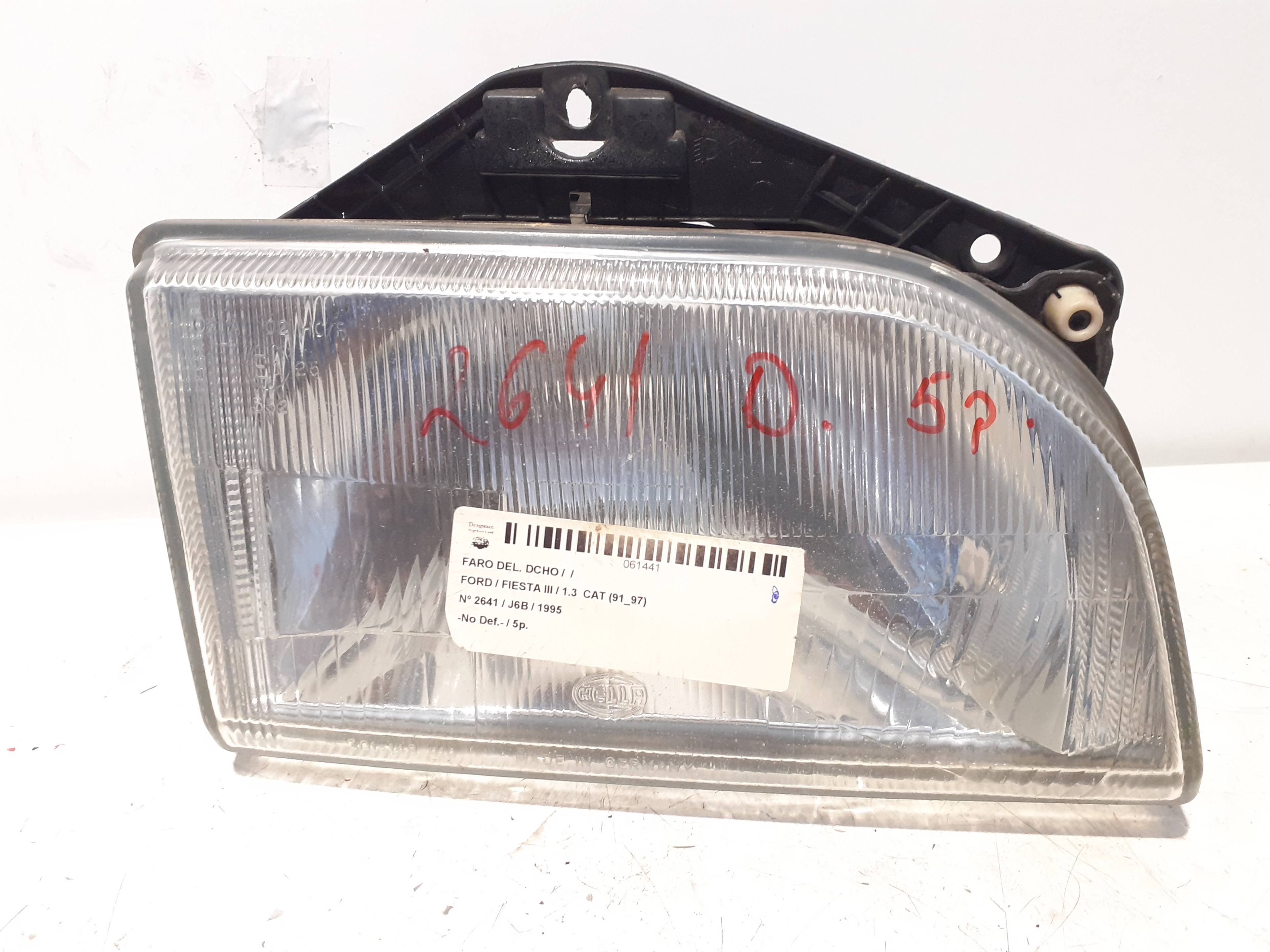 Right headlight FORD FIESTA BERLINA