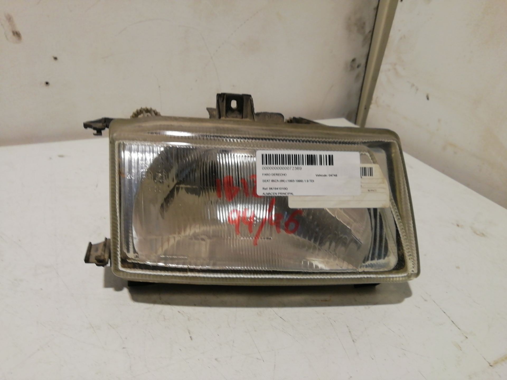 Scheinwerfer rechts SEAT IBIZA (6K)