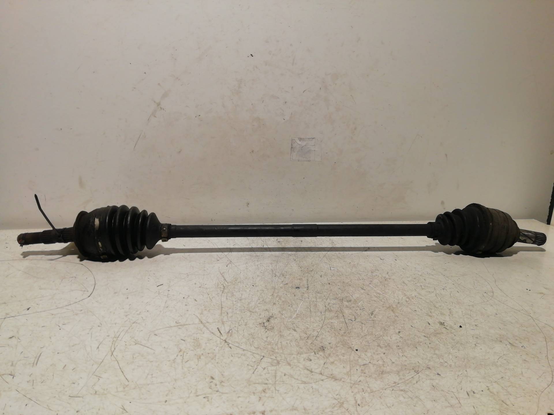 Semiasse anteriore destro OPEL CORSA B