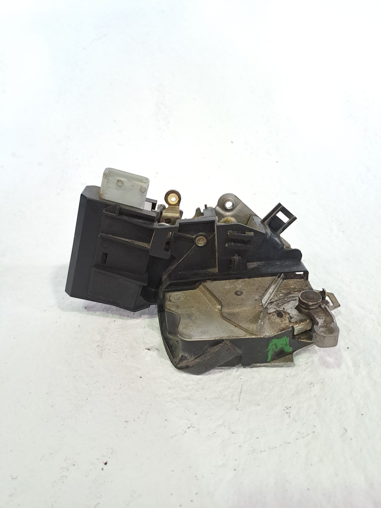 Rear right door lock BMW 5 (E39)