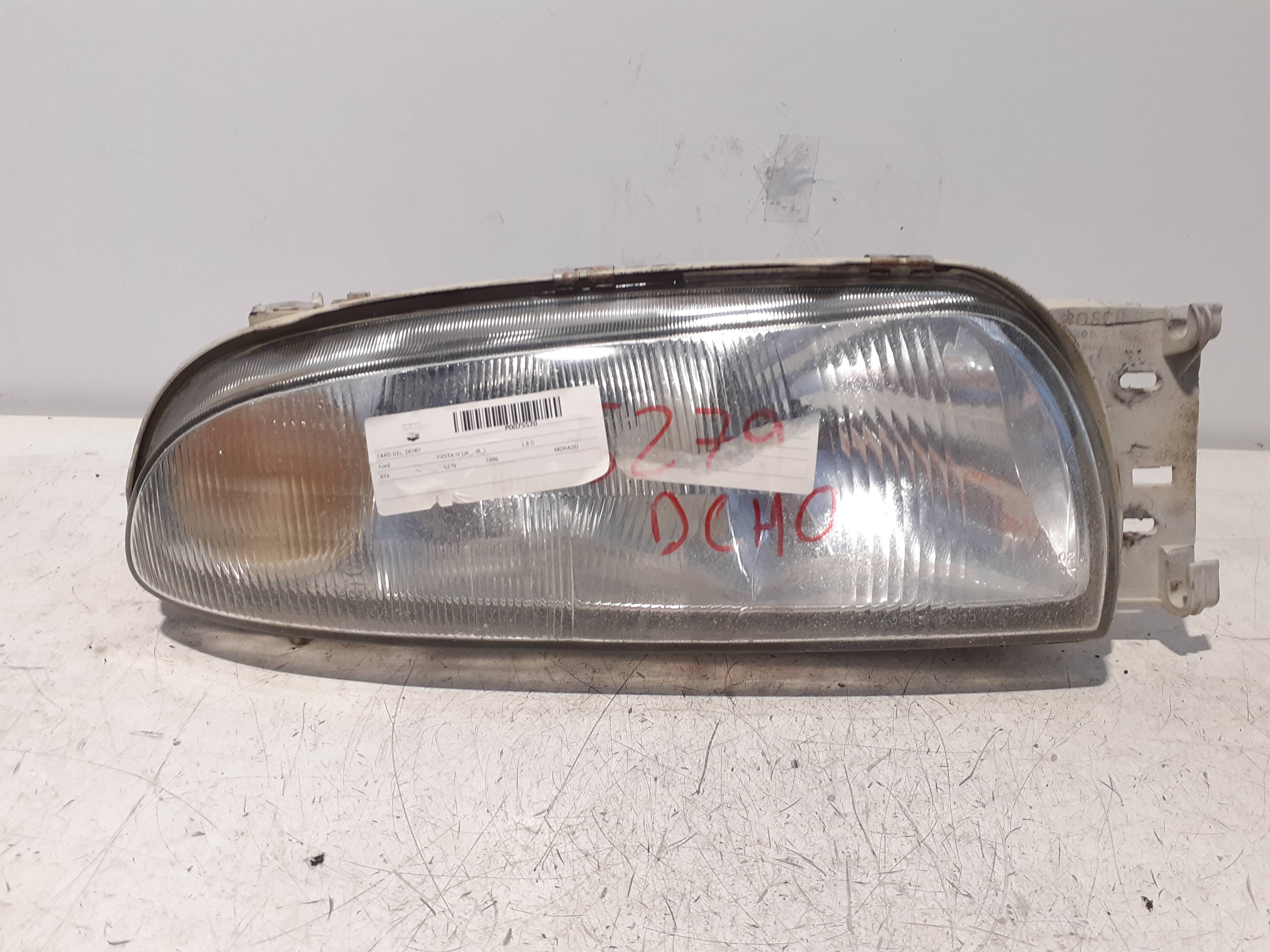 Faro destro FORD FIESTA COURIER (DX)