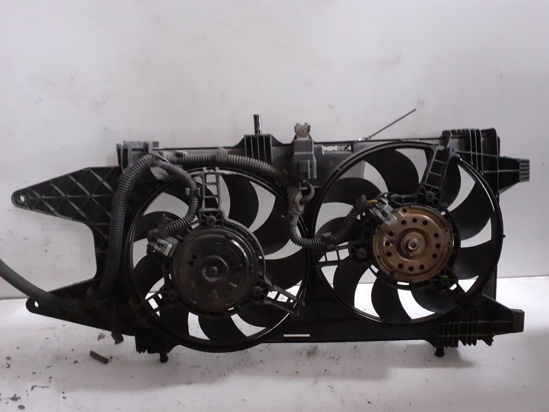 Ventilateur de refroidissement FIAT PUNTO BERLINA (188)